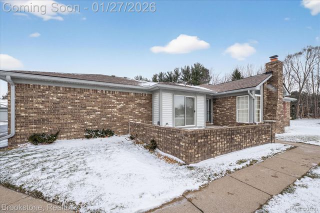 48686 French Creek Court, Shelby Charter Township, MI 48315