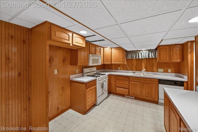 48686 French Creek Court, Shelby Charter Township, MI 48315