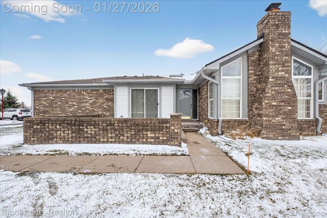 48686 French Creek Court, Shelby Charter Township, MI 48315