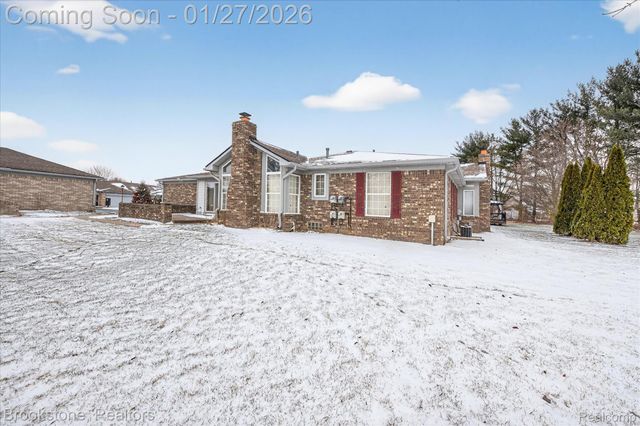 48686 French Creek Court, Shelby Charter Township, MI 48315