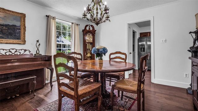 8534 Vista View Drive, Dallas, TX 75243