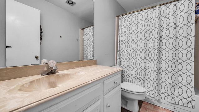 8534 Vista View Drive, Dallas, TX 75243