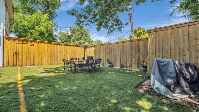 8534 Vista View Drive, Dallas, TX 75243