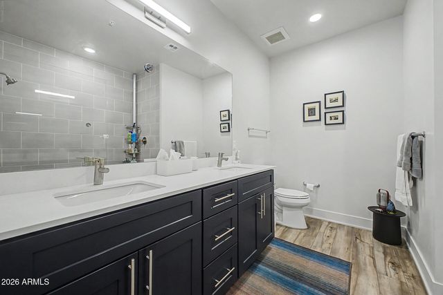 3131 N CENTRAL Avenue 7019, Phoenix, AZ 85012