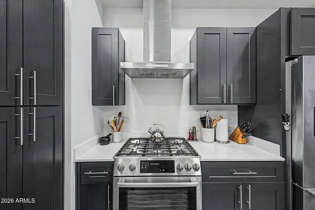 3131 N CENTRAL Avenue 7019, Phoenix, AZ 85012