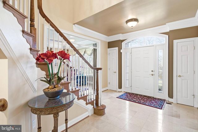 9005 LITTLETON ST, Fairfax, VA 22032