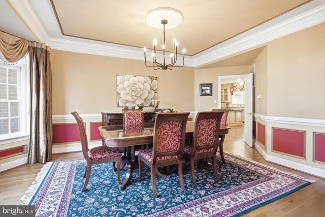 9005 LITTLETON ST, Fairfax, VA 22032