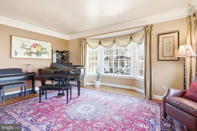 9005 LITTLETON ST, Fairfax, VA 22032