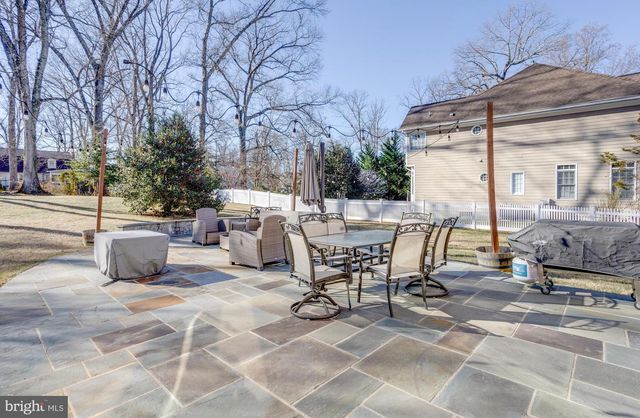 9005 LITTLETON ST, Fairfax, VA 22032