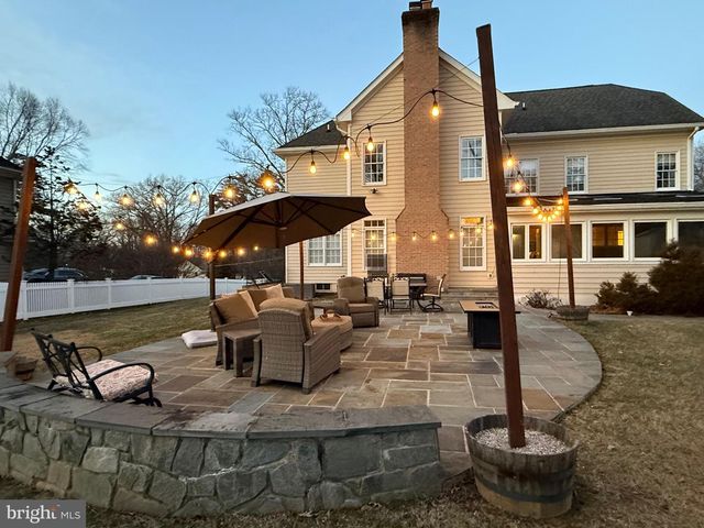 9005 LITTLETON ST, Fairfax, VA 22032