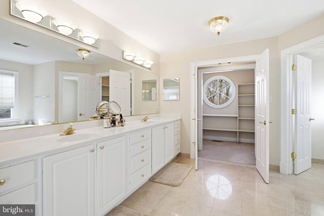 9005 LITTLETON ST, Fairfax, VA 22032