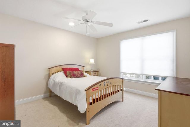 9005 LITTLETON ST, Fairfax, VA 22032