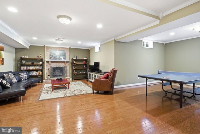 9005 LITTLETON ST, Fairfax, VA 22032