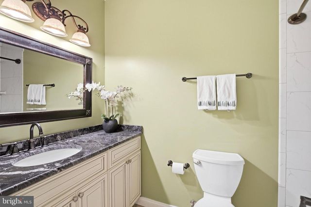 9005 LITTLETON ST, Fairfax, VA 22032