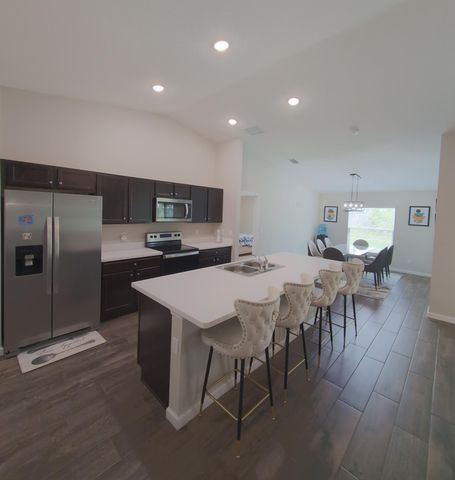 2202 SE Lucaya Street, Port St. Lucie, Port St Lucie, FL 34952