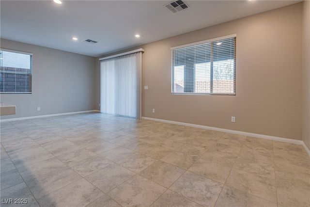 10652 Glowing Dawn Avenue, Las Vegas, NV 89135