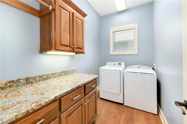 5404 W 124th Terrace, Leawood, KS 66209