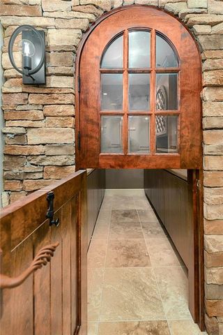 5404 W 124th Terrace, Leawood, KS 66209
