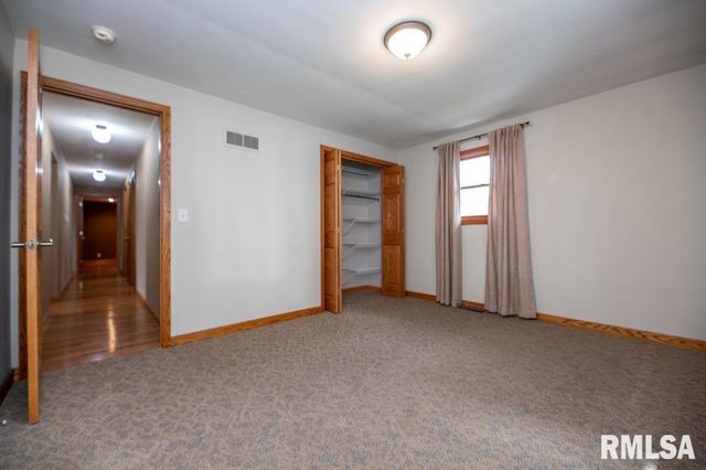 1412 N 4TH Street, Pekin, IL 61554