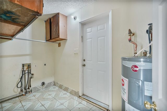 126 Cactus St, Robstown, TX 78380