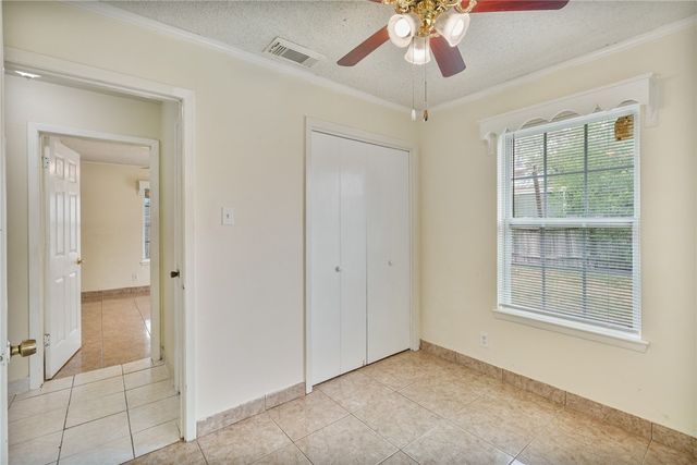 126 Cactus St, Robstown, TX 78380