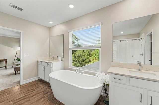 21590 VIOLET PERIWINKLE DRIVE, Land O Lakes, FL 34637