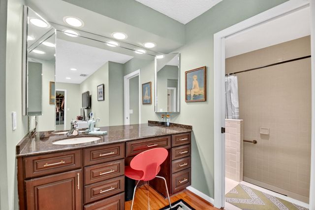 5791 Lakeview Mews Place, Boynton Beach, FL 33437