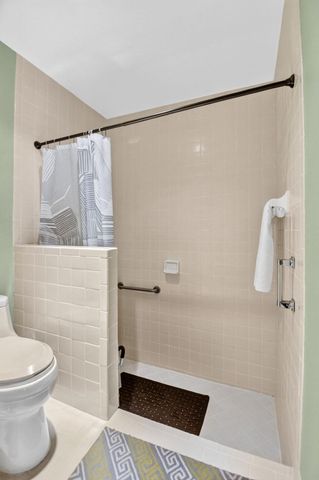 5791 Lakeview Mews Place, Boynton Beach, FL 33437