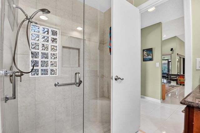 5791 Lakeview Mews Place, Boynton Beach, FL 33437