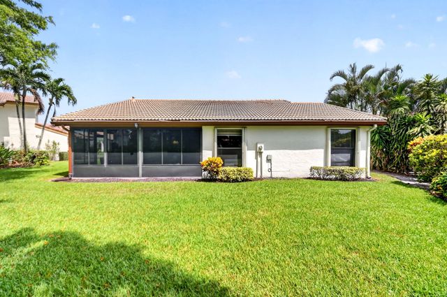 5791 Lakeview Mews Place, Boynton Beach, FL 33437