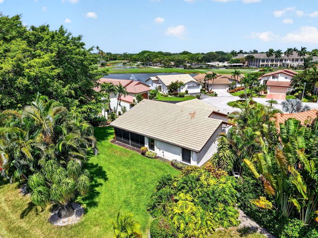 5791 Lakeview Mews Place, Boynton Beach, FL 33437