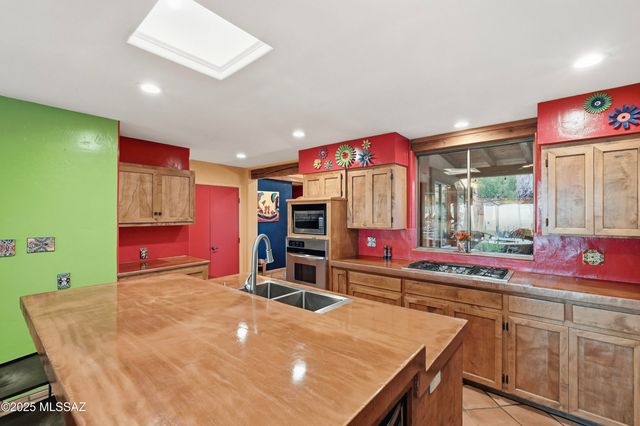 4565 E Don Jose Drive, Tucson, AZ 85718