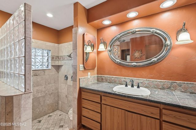 4565 E Don Jose Drive, Tucson, AZ 85718