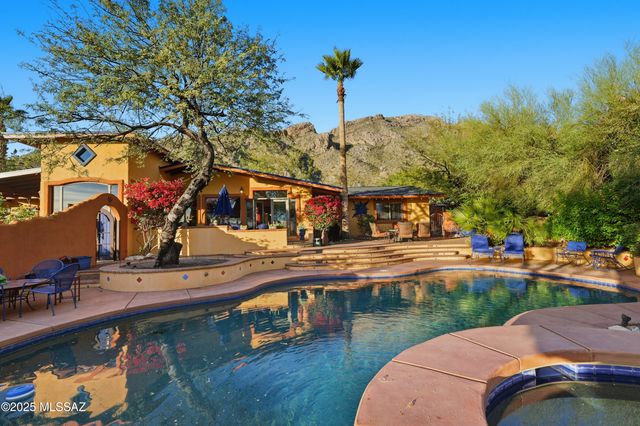 4565 E Don Jose Drive, Tucson, AZ 85718