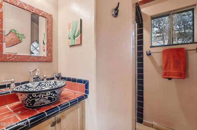 4565 E Don Jose Drive, Tucson, AZ 85718