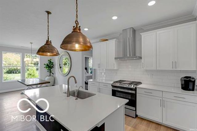 5216 Bayberry Court, Whitestown, IN 46075