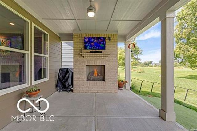 5216 Bayberry Court, Whitestown, IN 46075