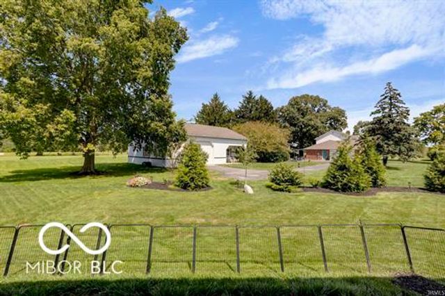 5216 Bayberry Court, Whitestown, IN 46075