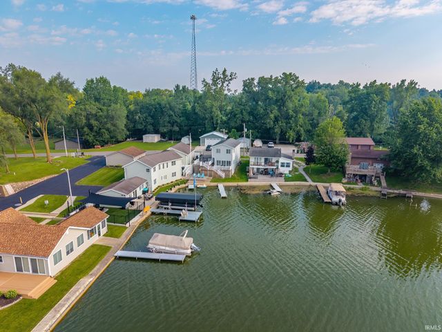 1430 N Shore Drive, Rome City, IN 46784