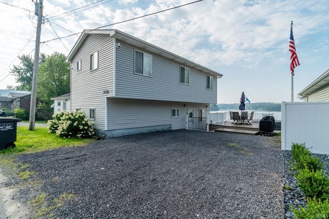 1430 N Shore Drive, Rome City, IN 46784