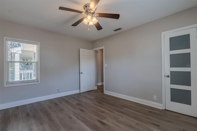 721 38TH AVENUE N, St Petersburg, FL 33704