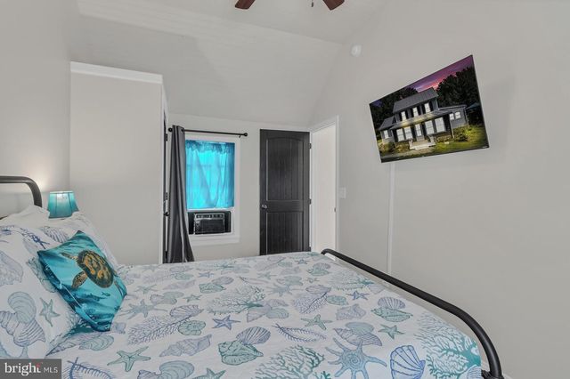 467 BLUNDON RD, Reedville, VA 22539
