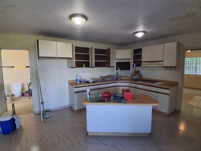 842 km 8.3 CAIMITO ALTO ST,SECTOR CAMINO PABLO DIAZ, San Juan, PR 00926