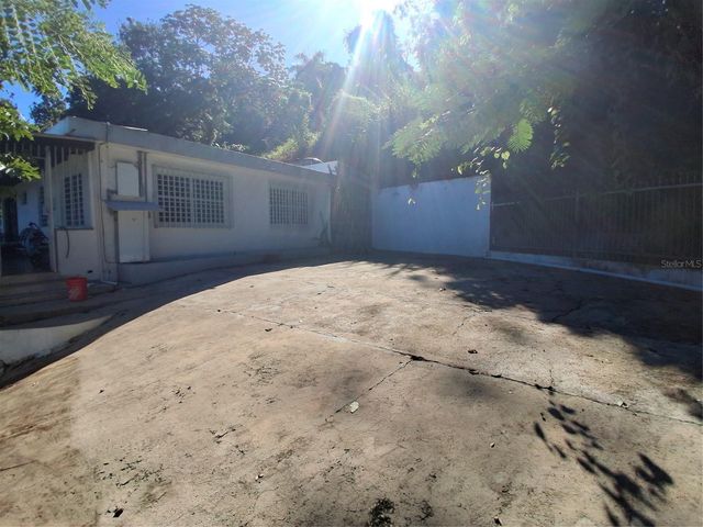 842 km 8.3 CAIMITO ALTO ST,SECTOR CAMINO PABLO DIAZ, San Juan, PR 00926