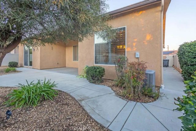 1647 Via Rojas, Hemet, CA 92545