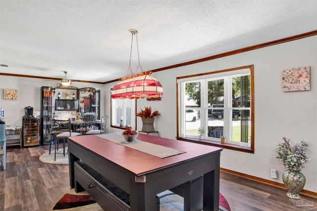 16531 Innerarity Pt Rd, Pensacola, FL 32507