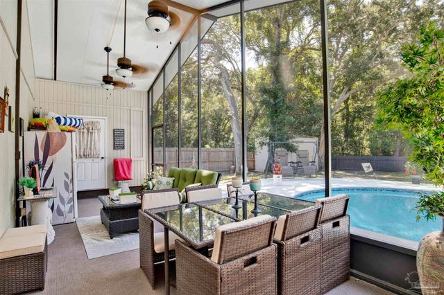 16531 Innerarity Pt Rd, Pensacola, FL 32507