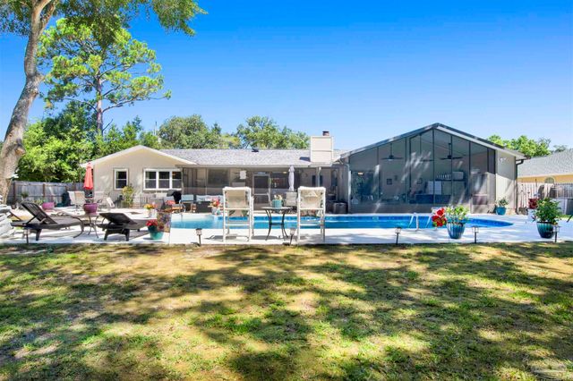 16531 Innerarity Pt Rd, Pensacola, FL 32507