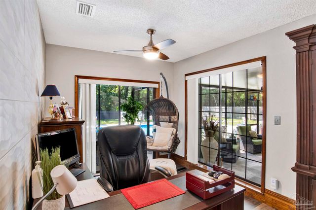 16531 Innerarity Pt Rd, Pensacola, FL 32507