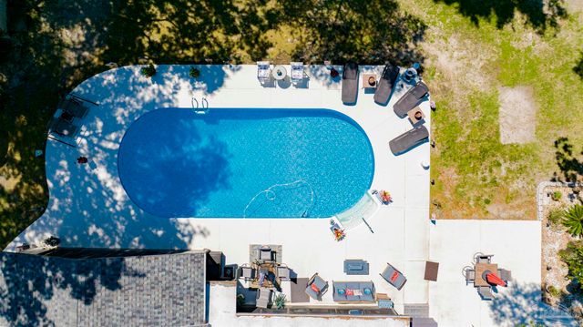 16531 Innerarity Pt Rd, Pensacola, FL 32507